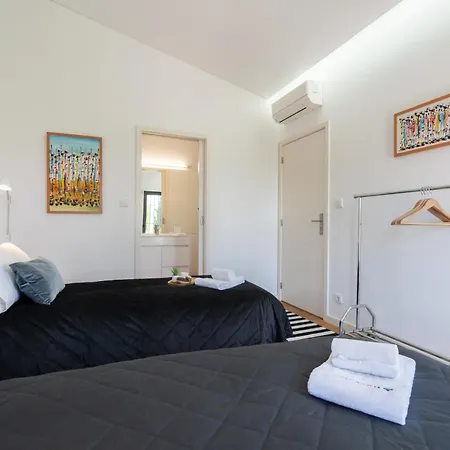 Host Wise - Casa Dos Ciprestes - Pool & Vines Haven *