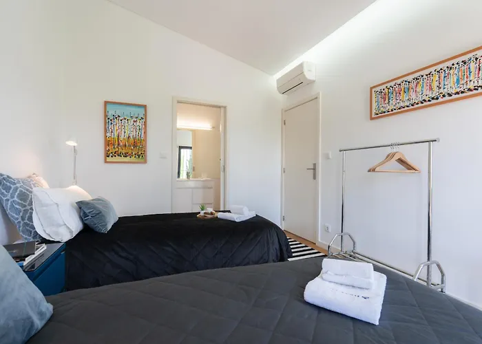 Host Wise - Casa Dos Ciprestes - Pool & Vines Haven *