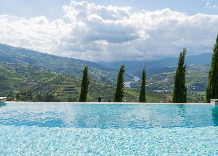 Сasa de vacaciones Host Wise - Casa Dos Ciprestes - Pool&vines Haven